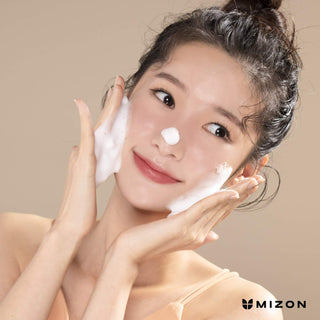 Mizon Collagen Milky Deep Cleansing Foam